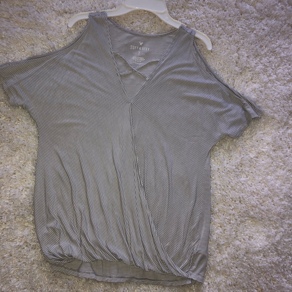 American Eagle striped cold shoulder